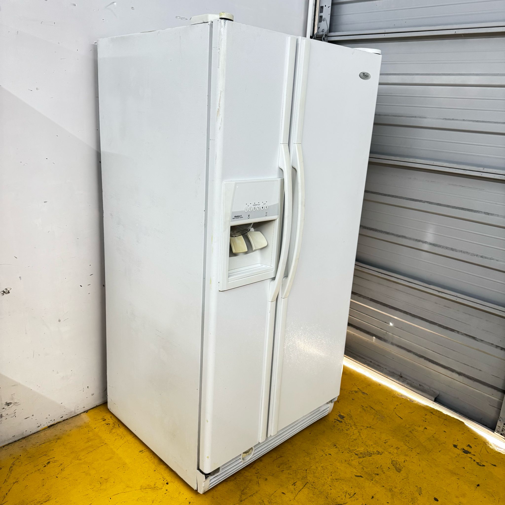 Whirlpool Side by Side Refrigerator Whirlpool Side by Side Refrigerator